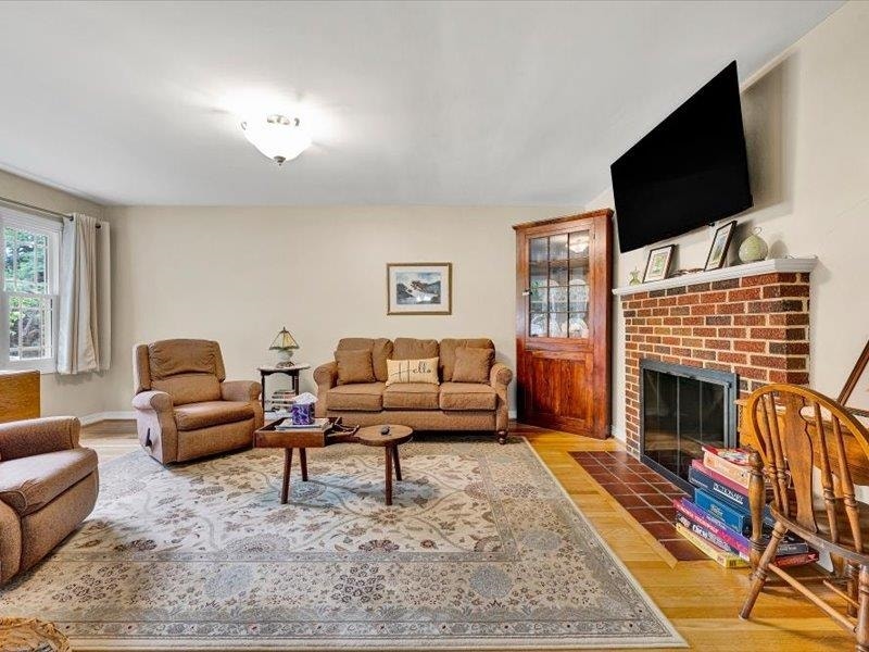 713 10th Street, Radford, VA 24141