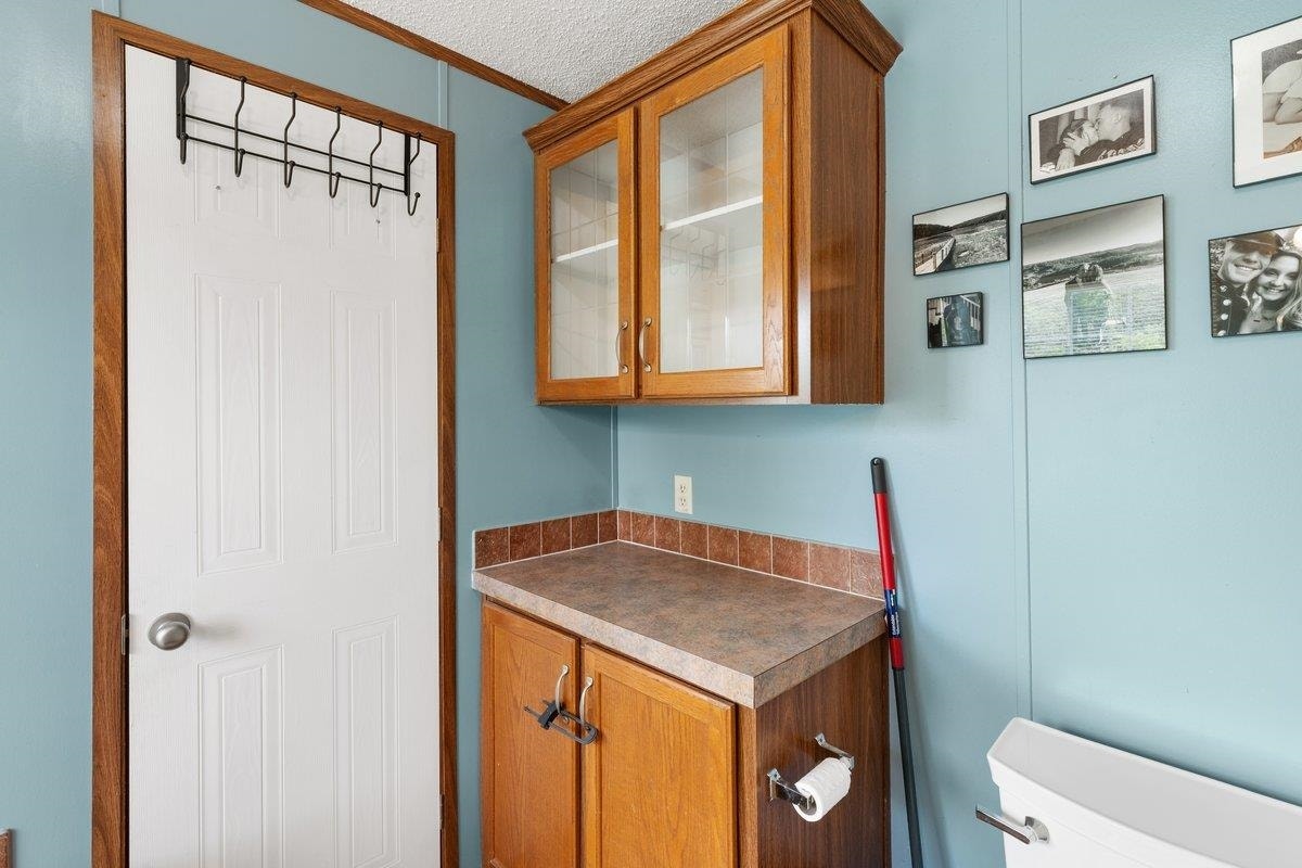 879 Cross Avenue, Pearisburg, VA 24134