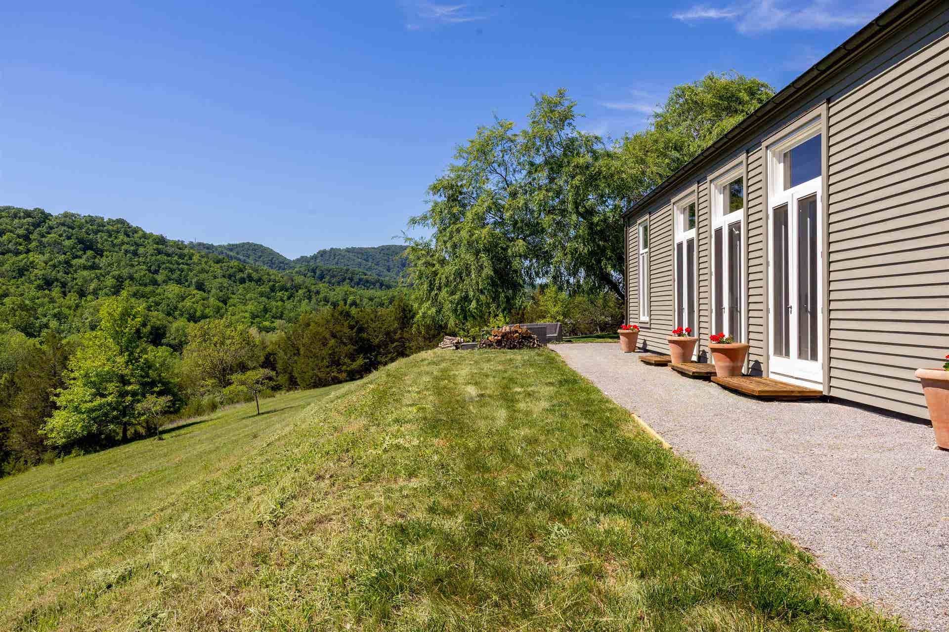 4000 River Rise Road, Blacksburg, VA 24060