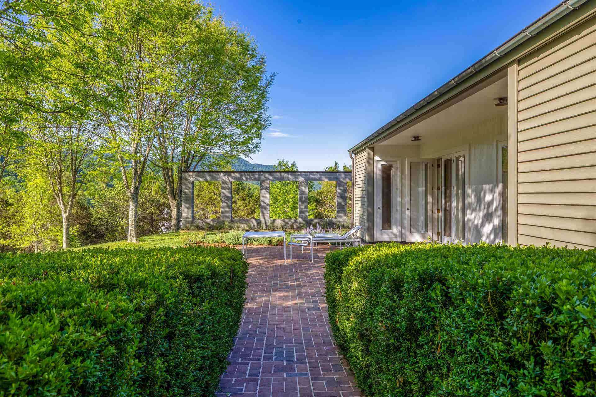 4000 River Rise Road, Blacksburg, VA 24060