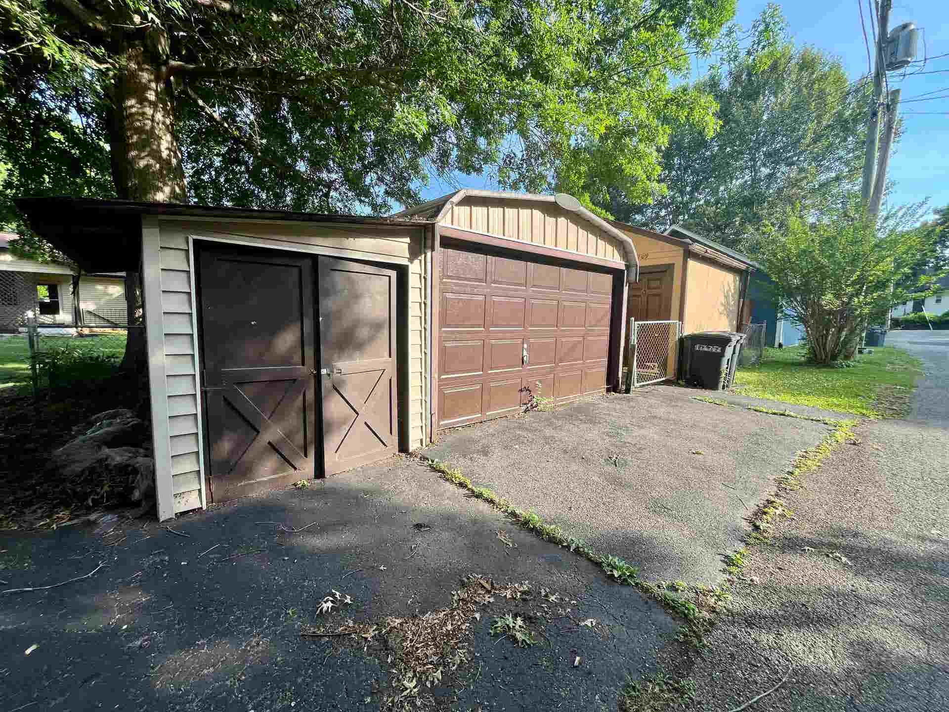 709 Twelfth Street, Radford, VA 24141