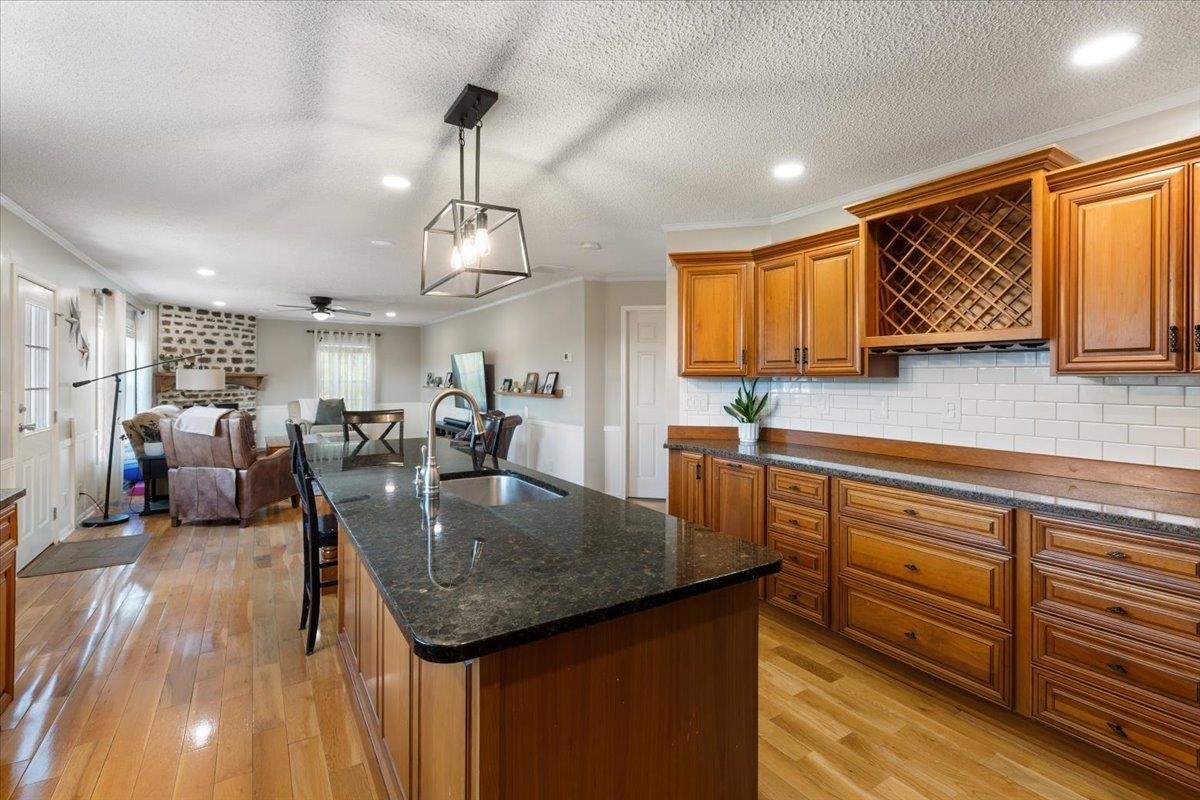 4180 DRY VALLEY Road, Radford, VA 24141