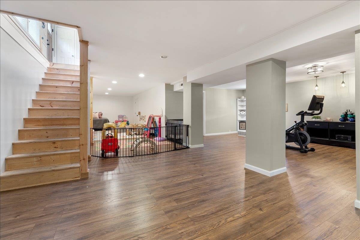 4180 DRY VALLEY Road, Radford, VA 24141