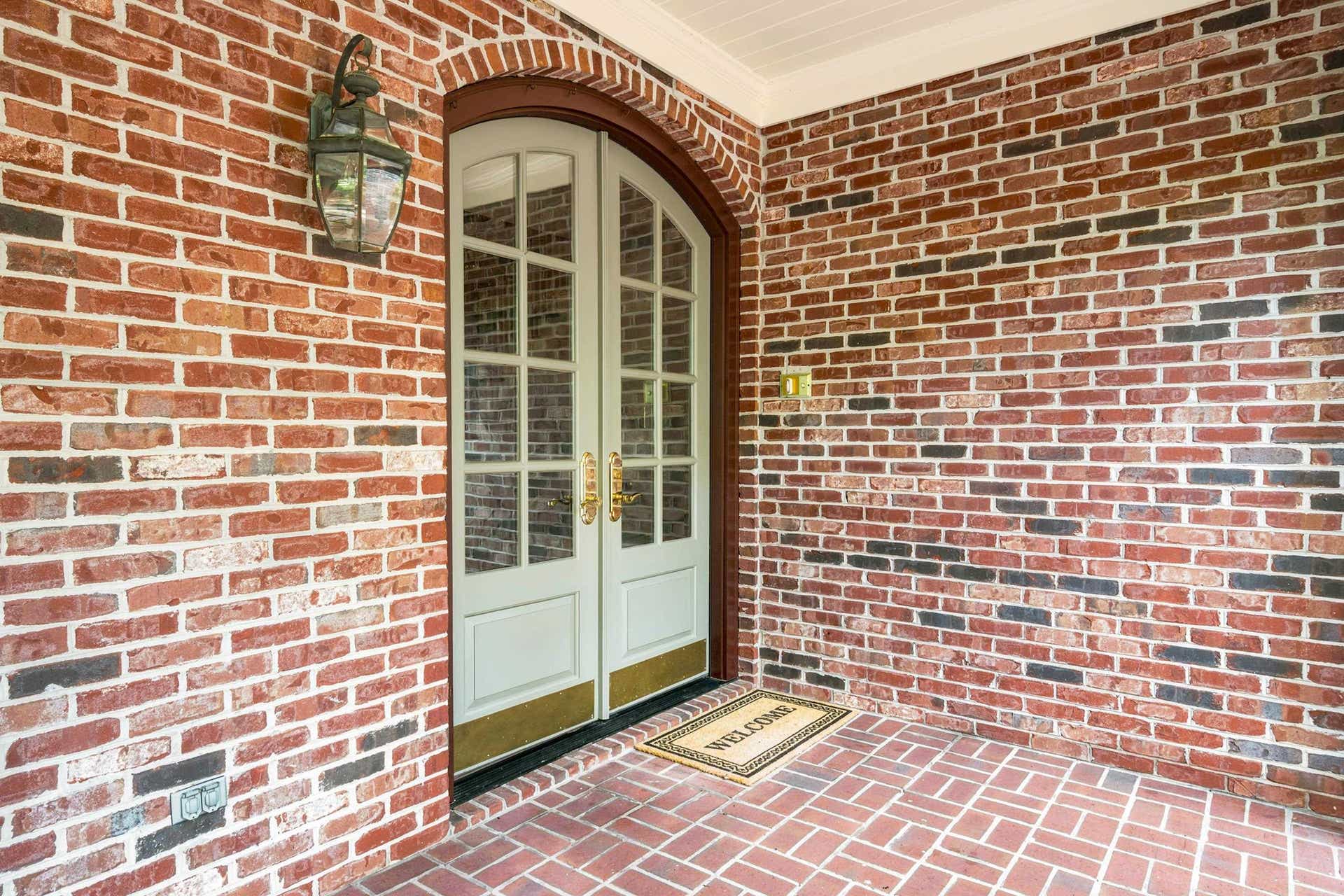 705 SOMERSET Place, Blacksburg, VA 24060
