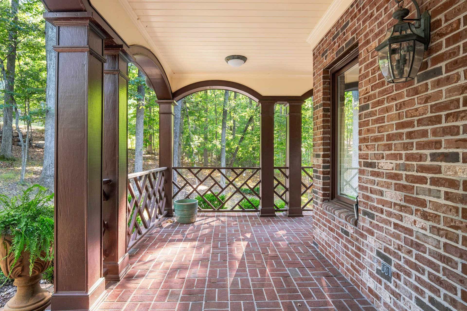 705 SOMERSET Place, Blacksburg, VA 24060