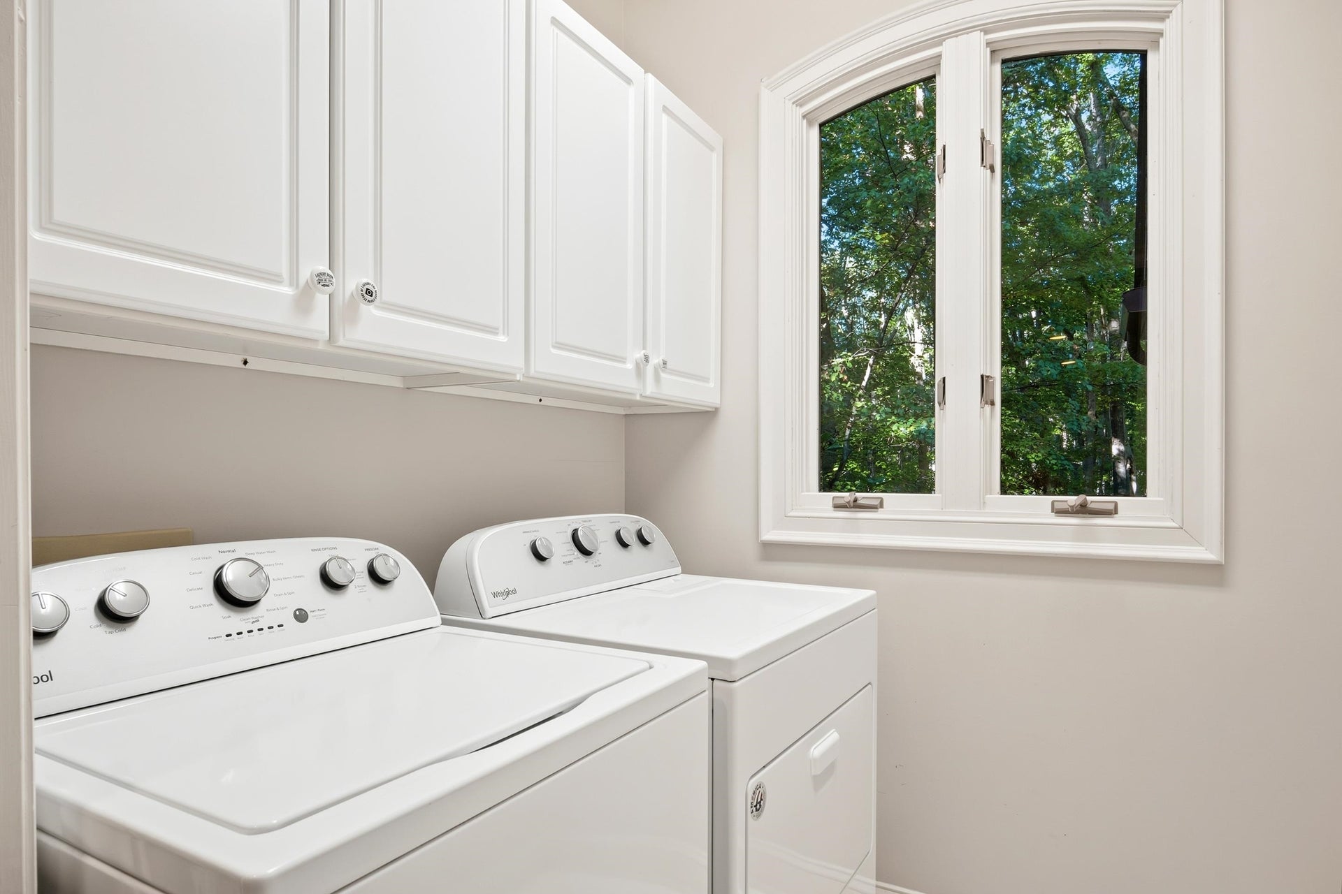 705 SOMERSET Place, Blacksburg, VA 24060