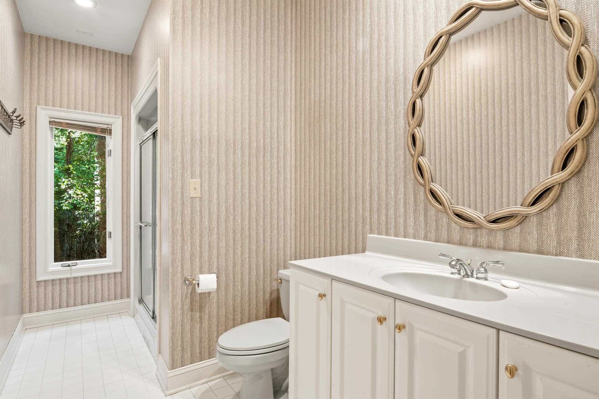 705 SOMERSET Place, Blacksburg, VA 24060