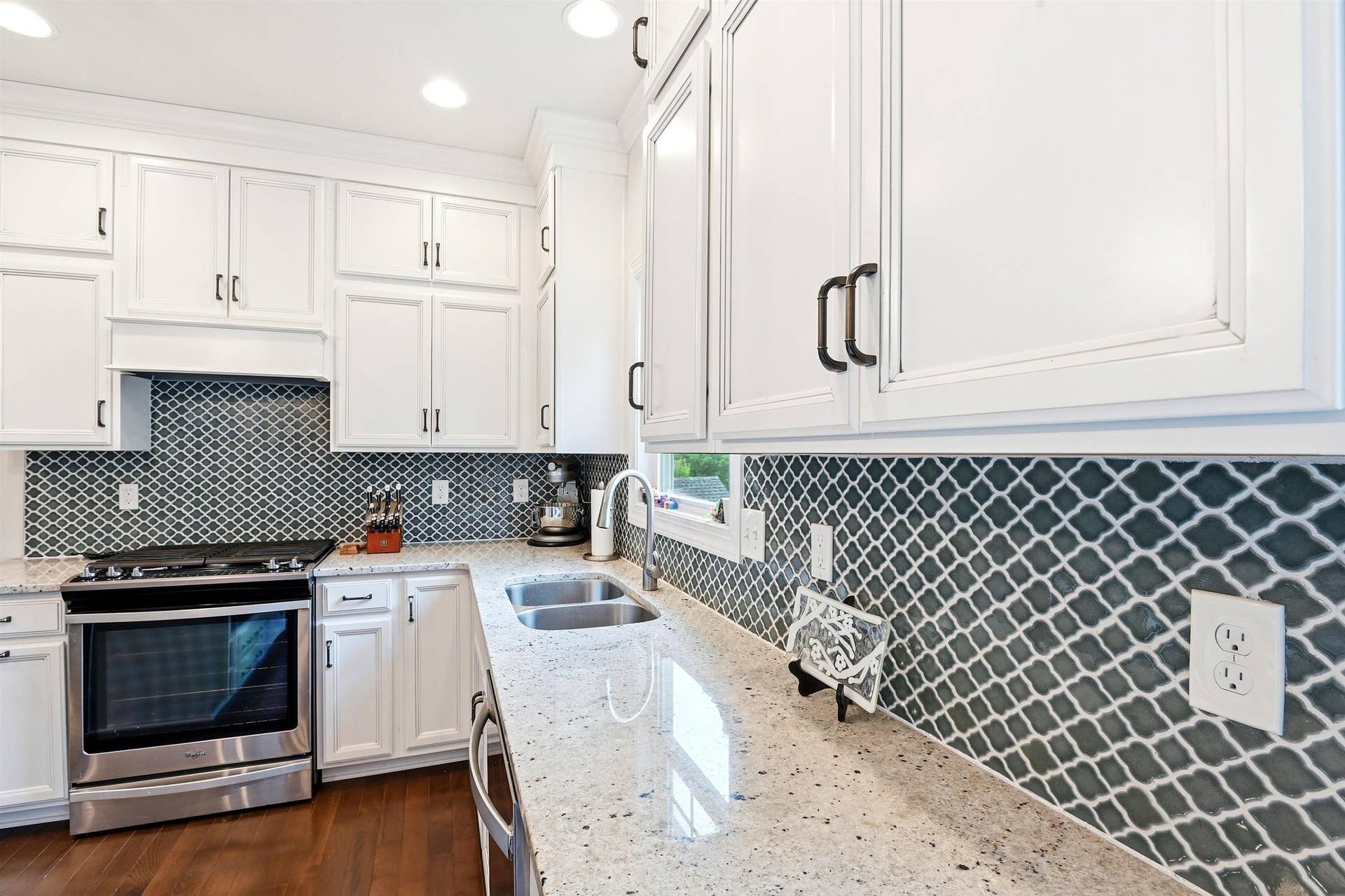 134 OAK MEADOW Lane, Blacksburg, VA 24060