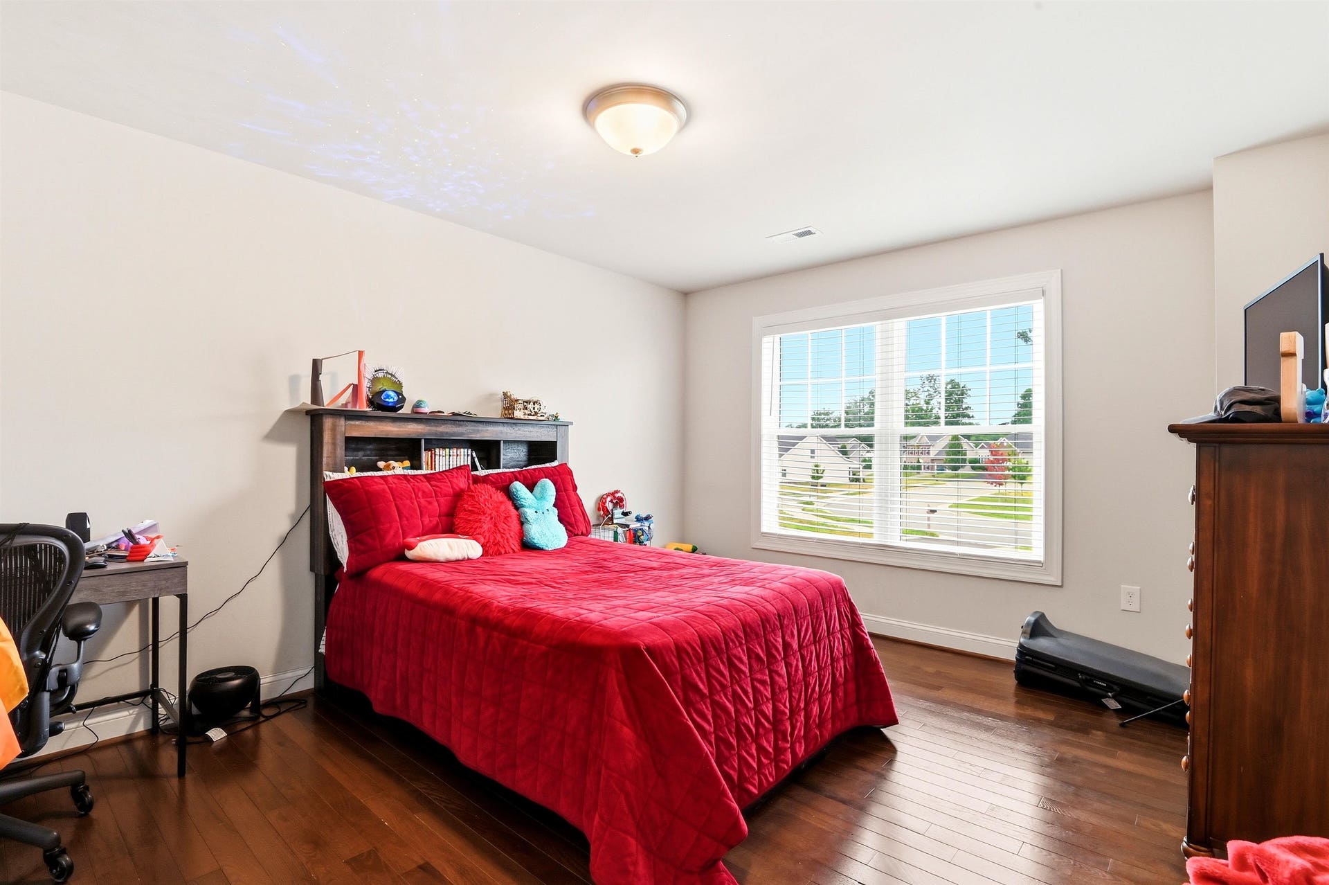 134 OAK MEADOW Lane, Blacksburg, VA 24060