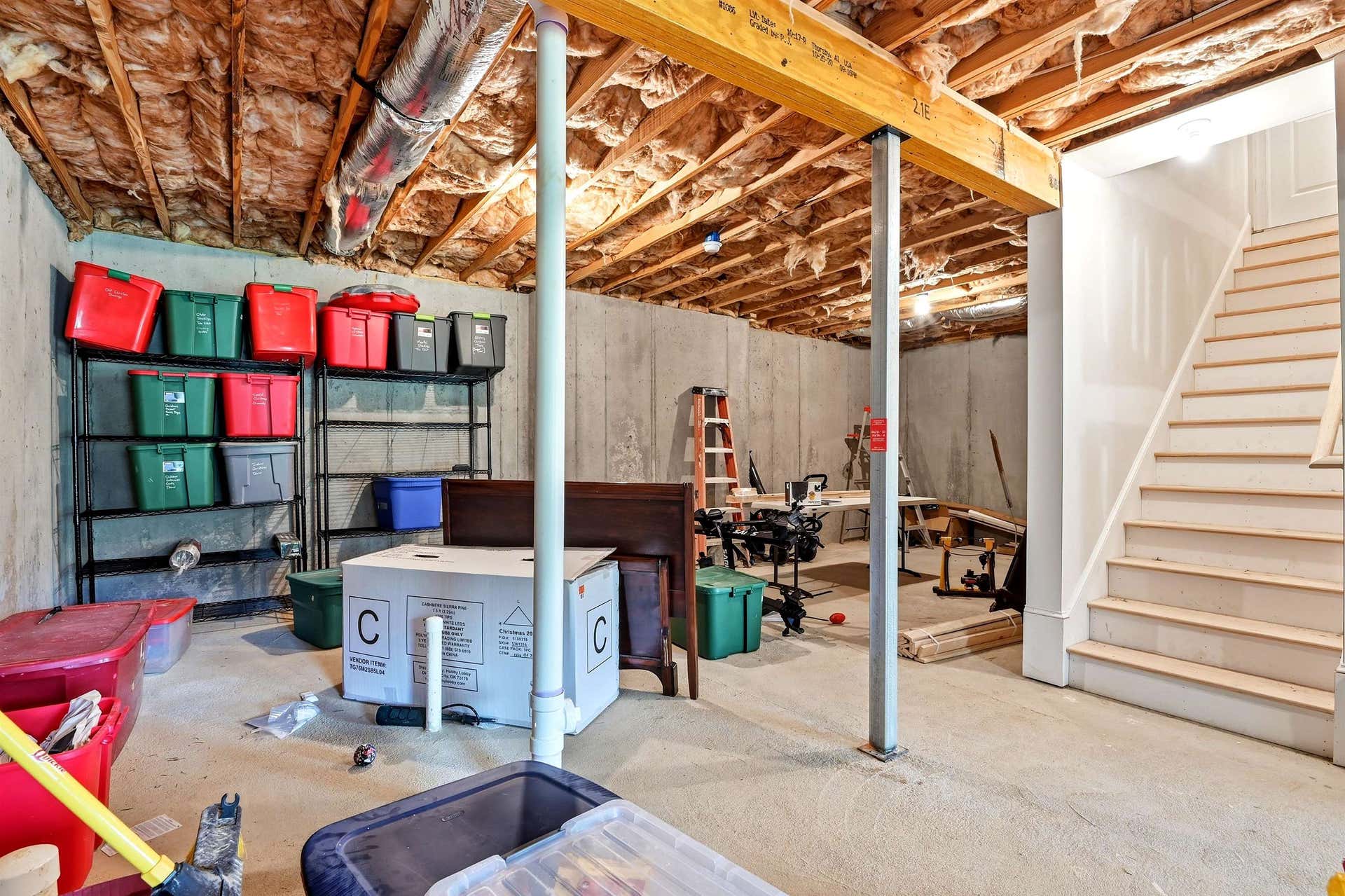 134 OAK MEADOW Lane, Blacksburg, VA 24060