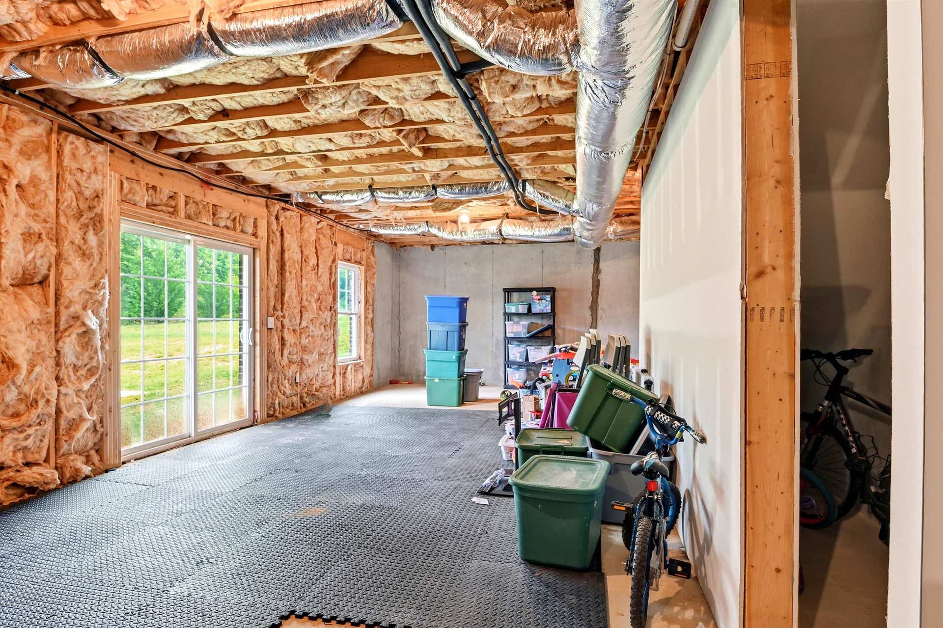 134 OAK MEADOW Lane, Blacksburg, VA 24060