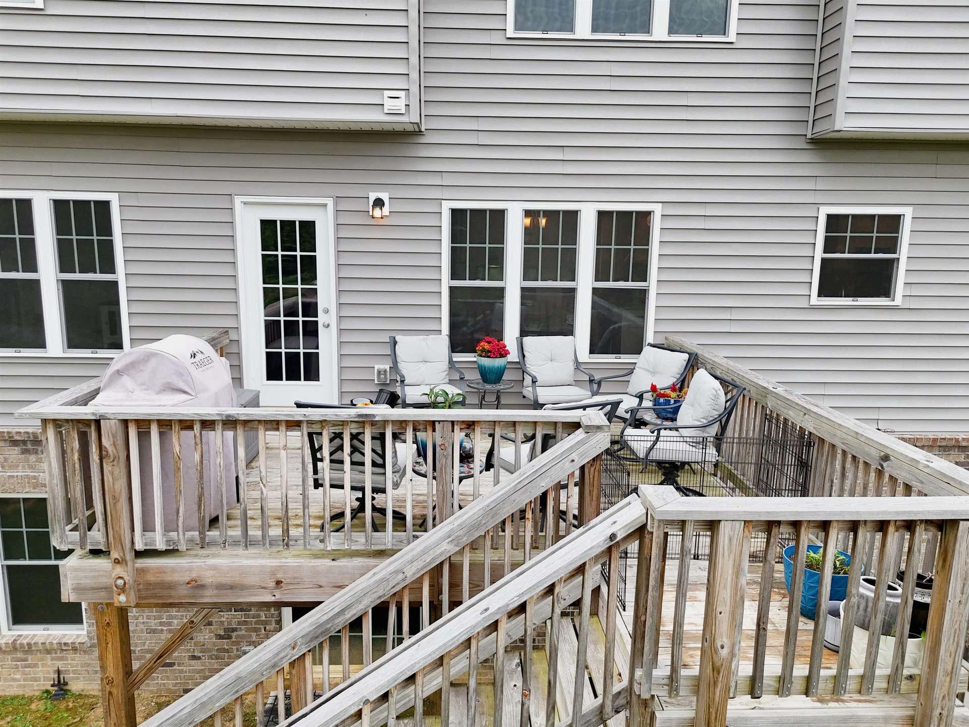 134 OAK MEADOW Lane, Blacksburg, VA 24060