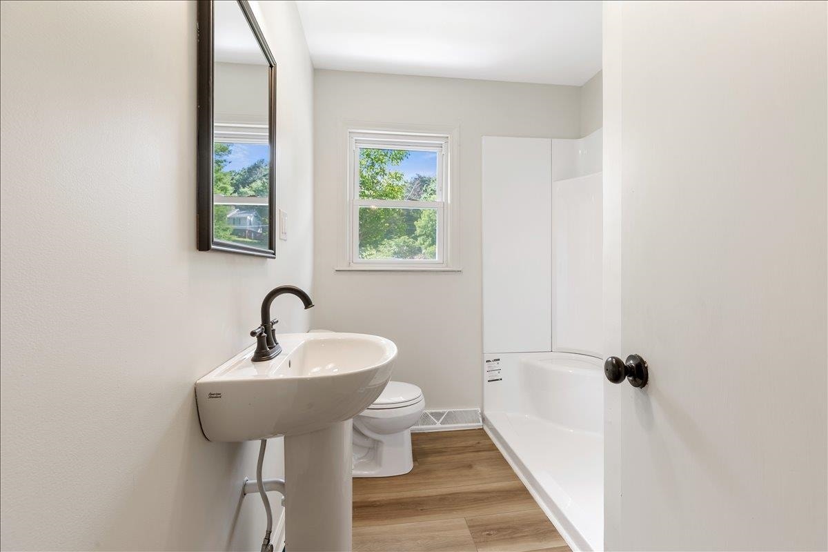 121 Spring Street, Rich Creek, VA 24147