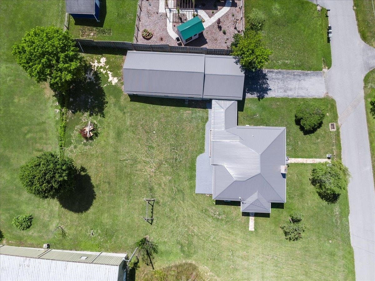 121 Spring Street, Rich Creek, VA 24147