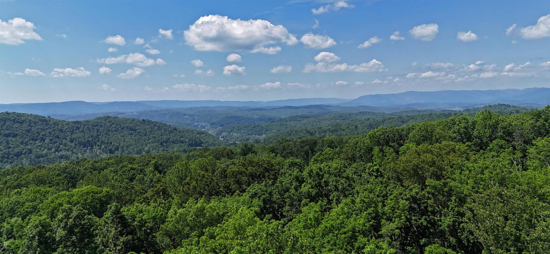 Pembroke, VA 24136