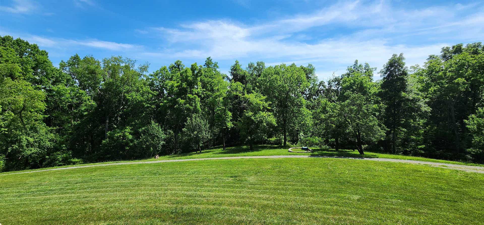 Pembroke, VA 24136