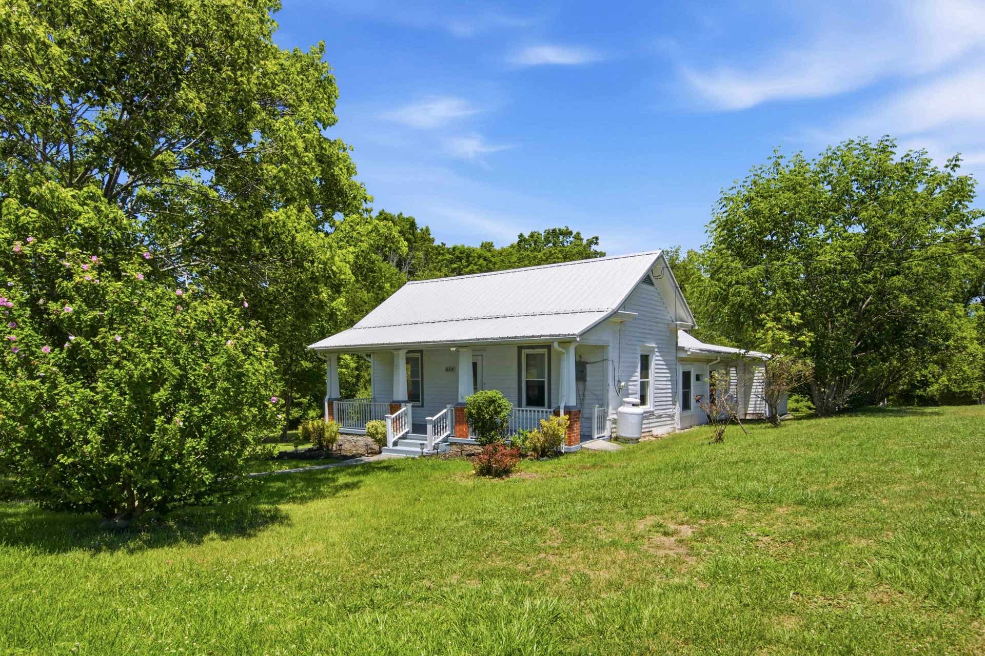6210 Centennial Road, Blacksburg, VA 24060