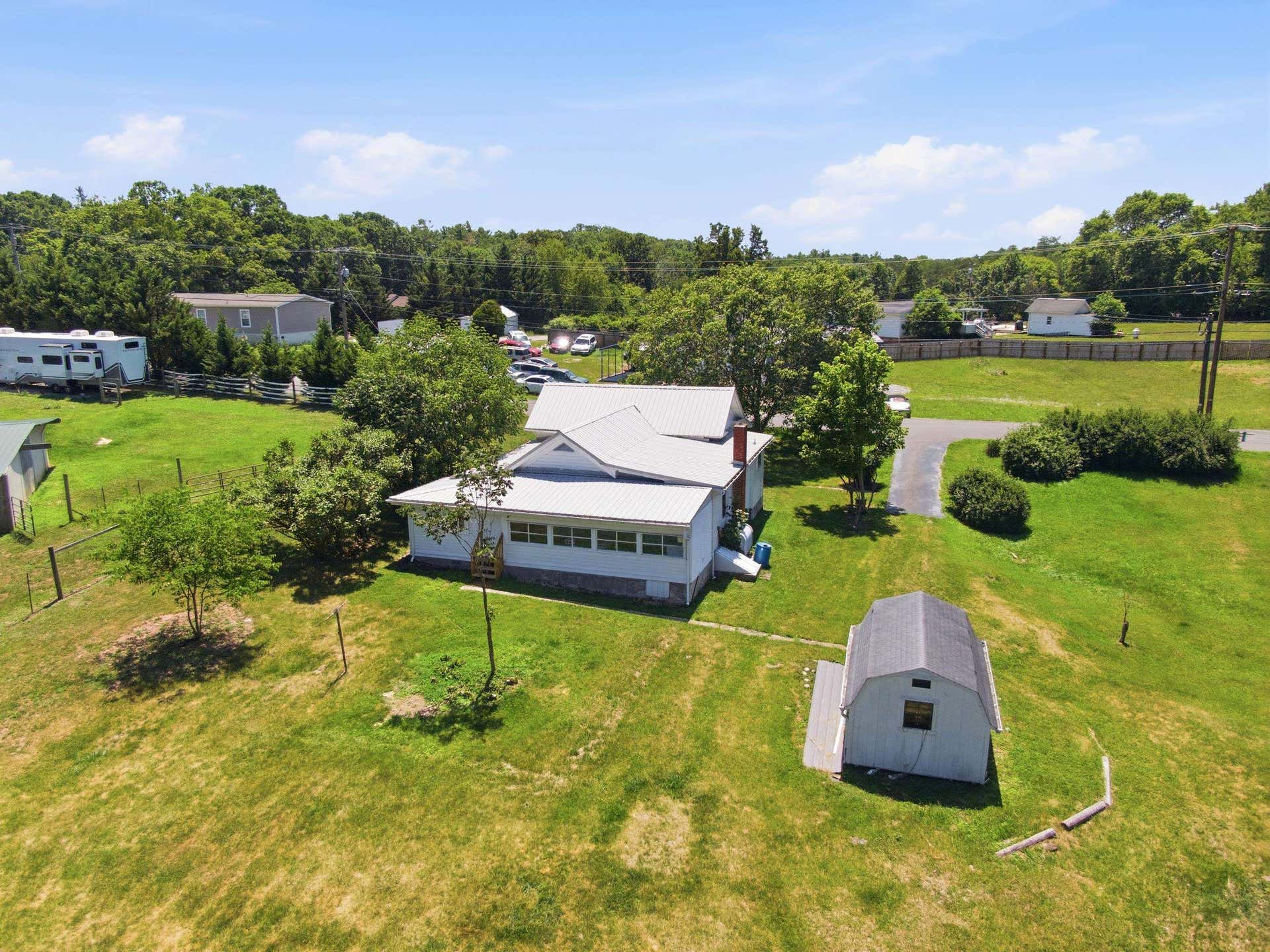 6210 Centennial Road, Blacksburg, VA 24060