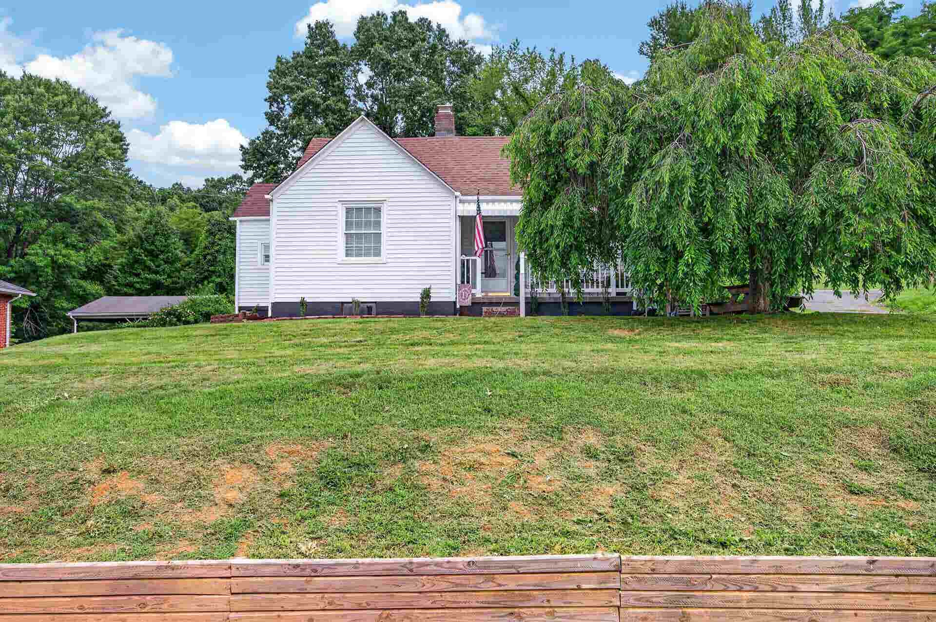 403 Cedar Drive, Ripplemead, VA 24150