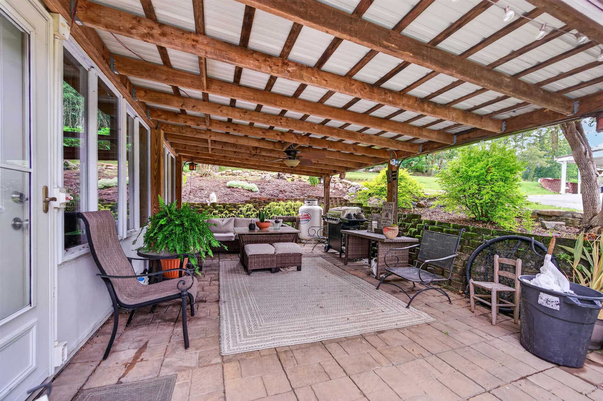 403 Cedar Drive, Ripplemead, VA 24150