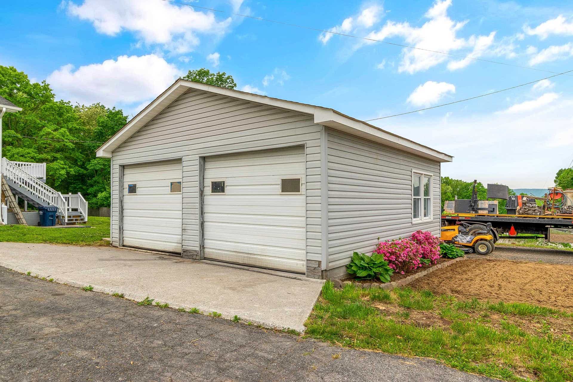 907 Magnolia Lane, Christiansburg, VA 24073