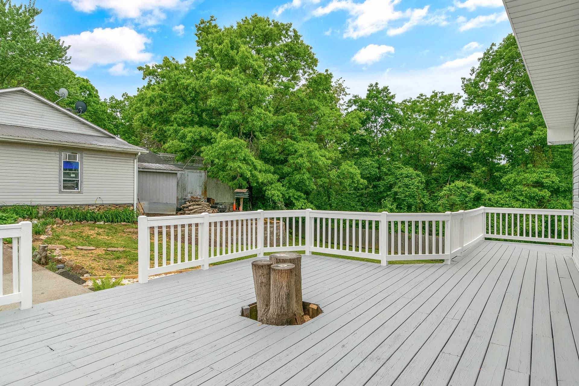907 Magnolia Lane, Christiansburg, VA 24073