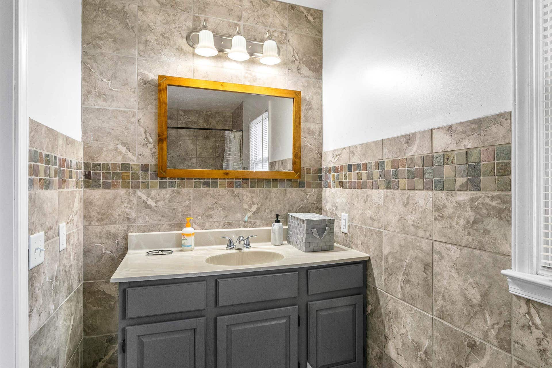 907 Magnolia Lane, Christiansburg, VA 24073