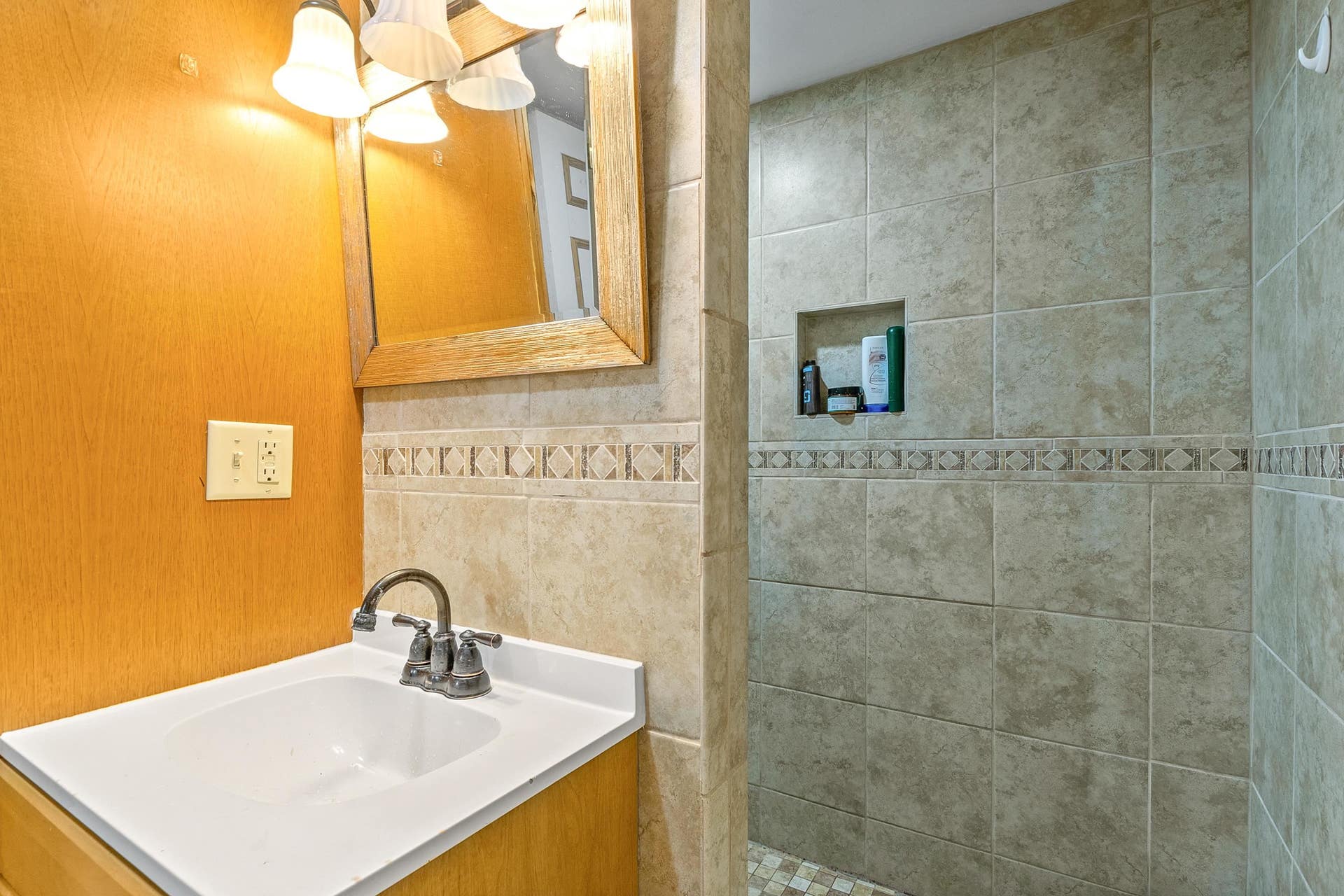 907 Magnolia Lane, Christiansburg, VA 24073