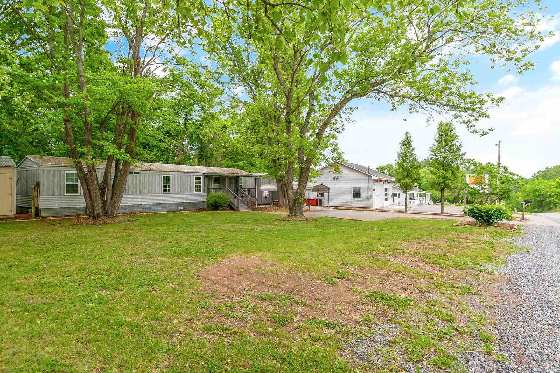 907 Magnolia Lane, Christiansburg, VA 24073