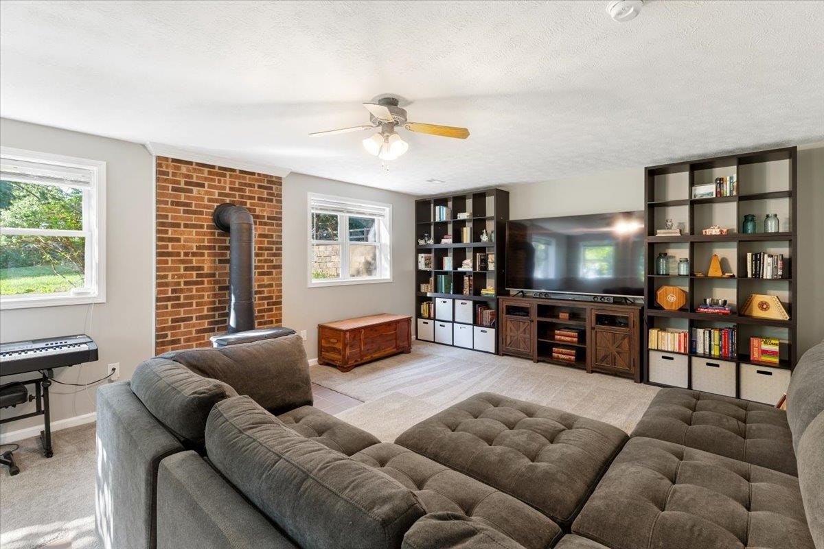 403 ARDMORE Street, Blacksburg, VA 24060