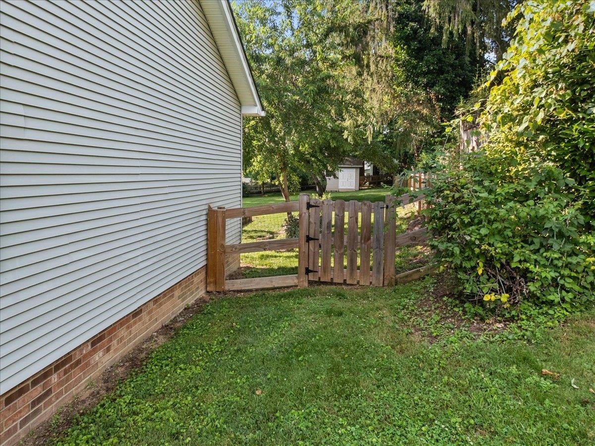403 ARDMORE Street, Blacksburg, VA 24060