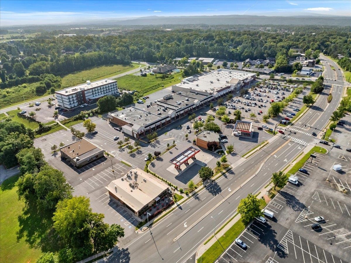 403 ARDMORE Street, Blacksburg, VA 24060