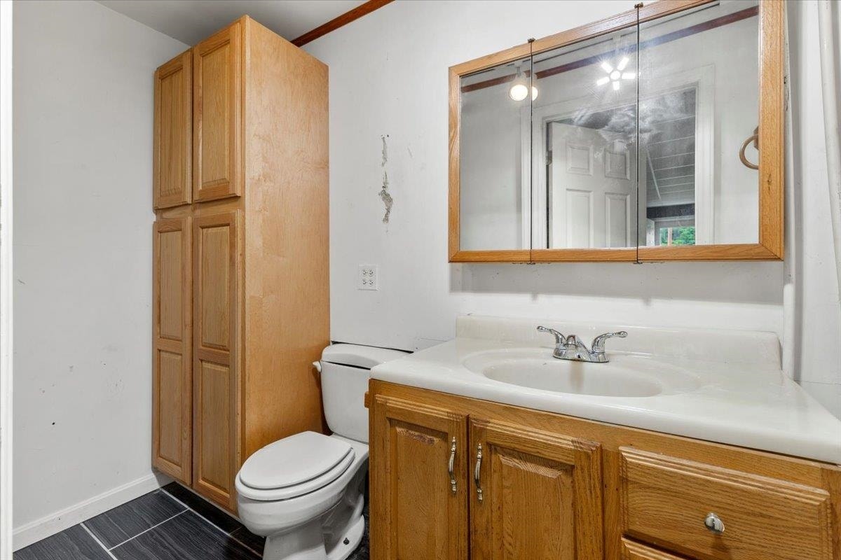 318 Sunny Ridge Road, Pearisburg, VA 24134