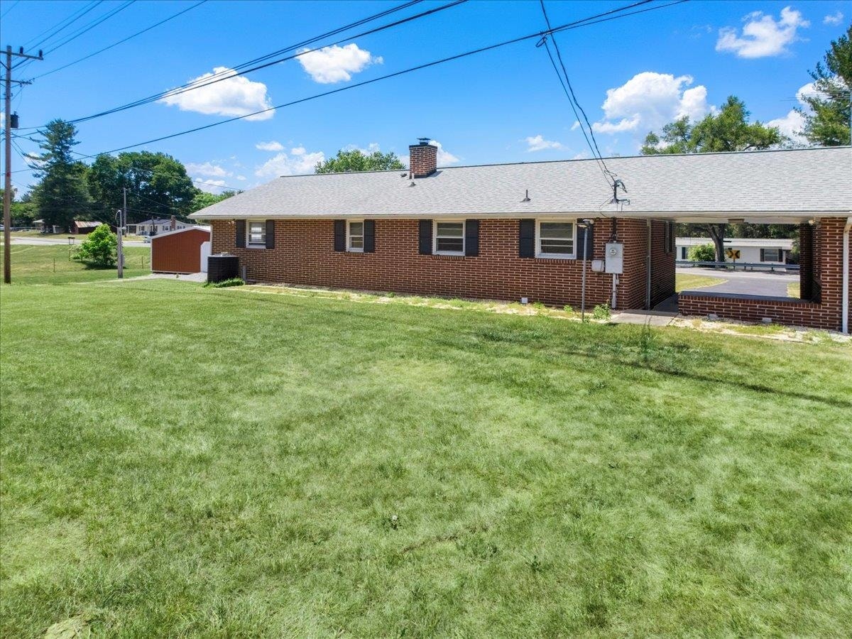 5662 OLD ROUTE 11 Road, Dublin, VA 24084