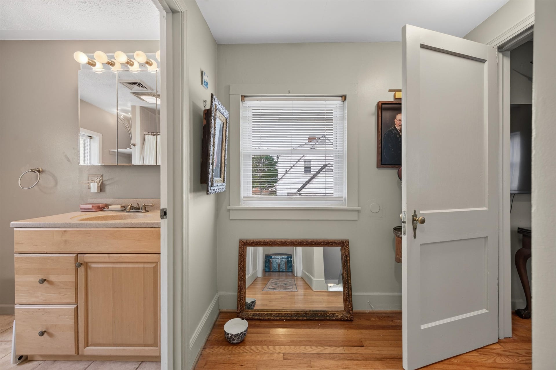 5932 Virginia Avenue, Pembroke, VA 24136