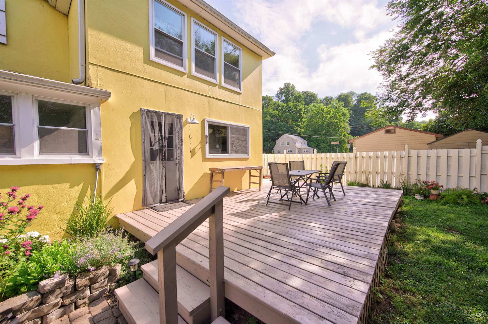 5932 Virginia Avenue, Pembroke, VA 24136