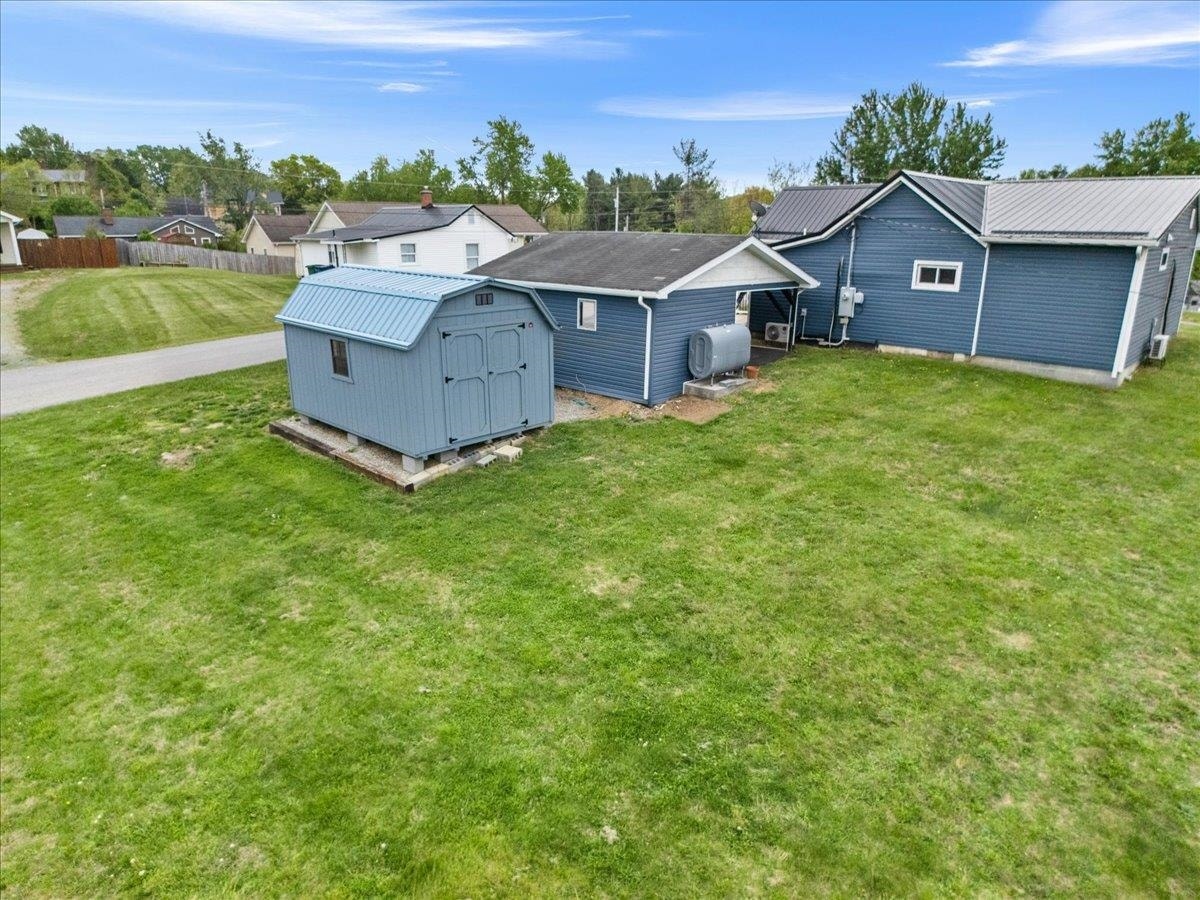 690 Harless Street, Christiansburg, VA 24073