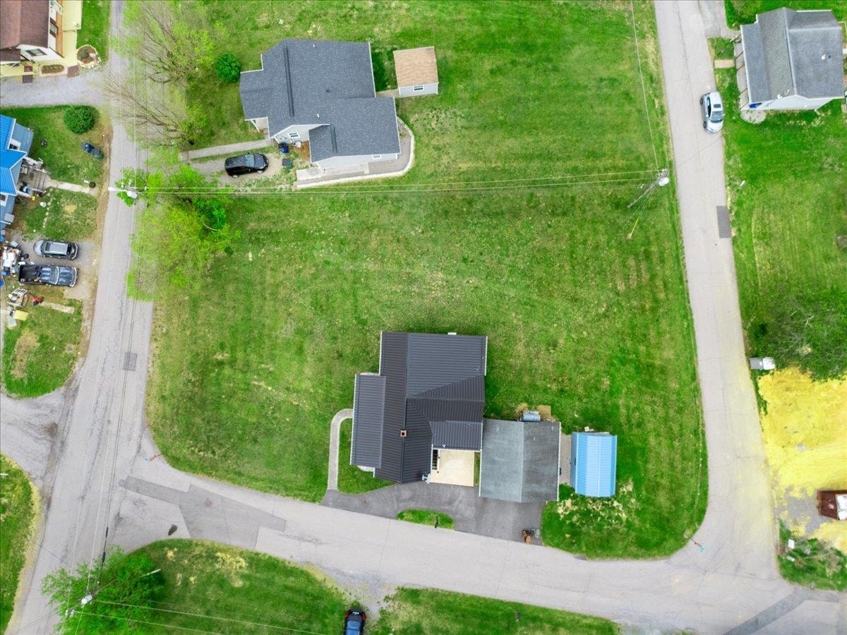 690 Harless Street, Christiansburg, VA 24073