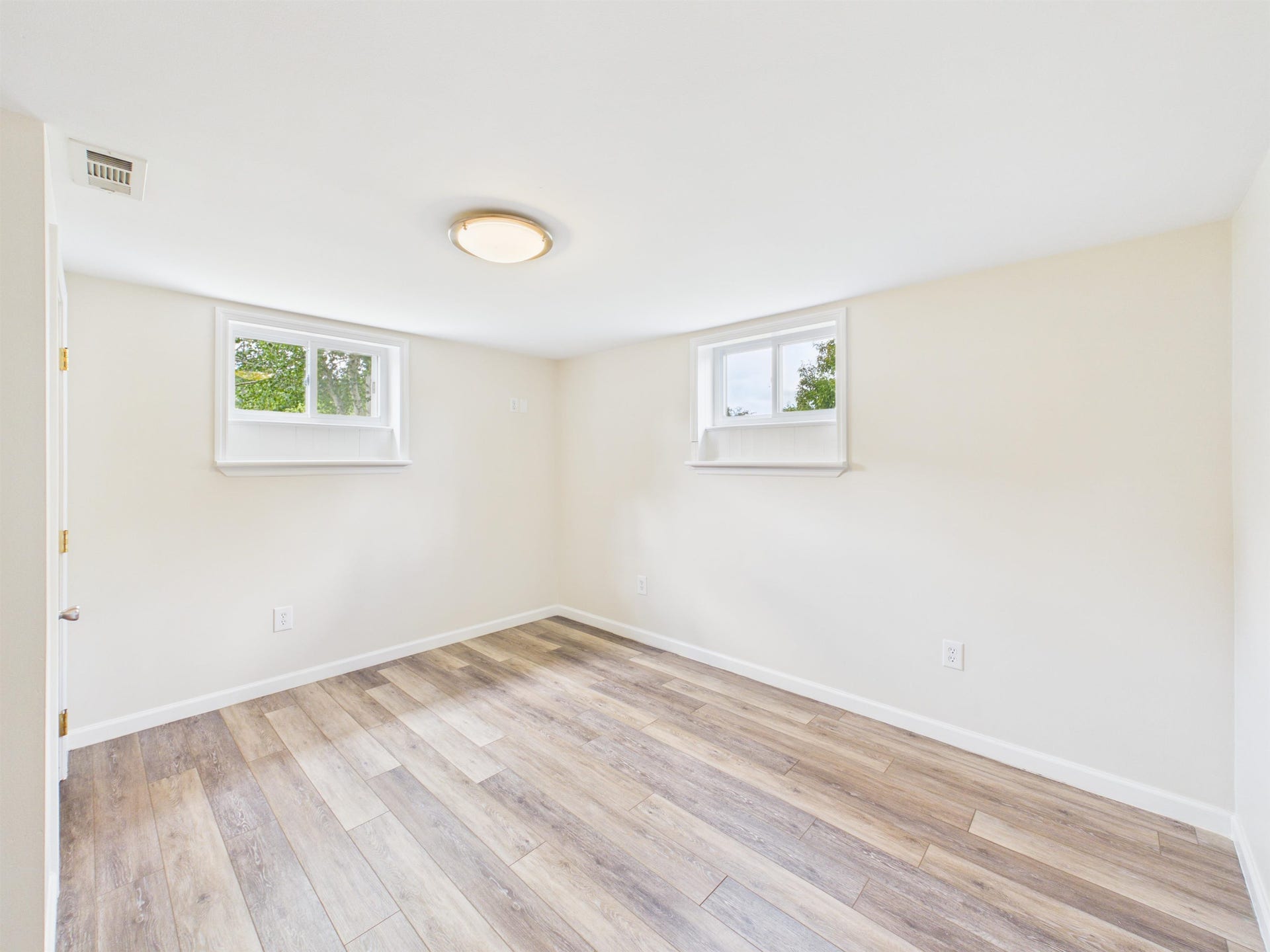 506 Denby Street, Radford, VA 24141