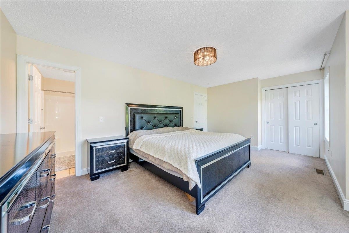 1165 Oak Tree Boulevard, Christiansburg, VA 24073
