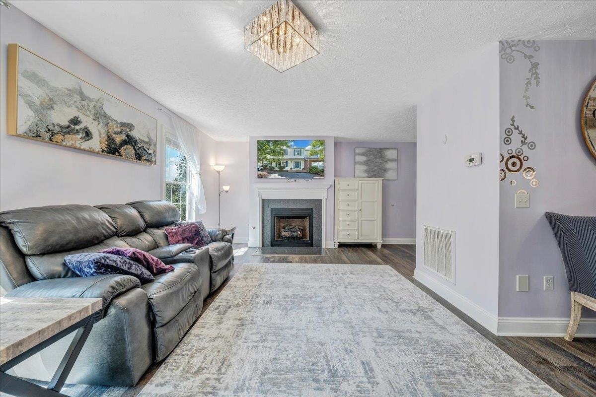1165 Oak Tree Boulevard, Christiansburg, VA 24073