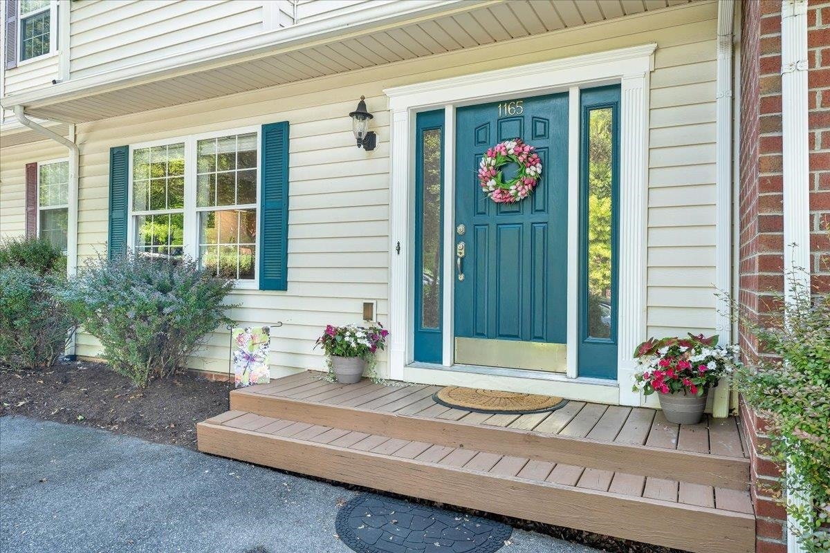 1165 Oak Tree Boulevard, Christiansburg, VA 24073