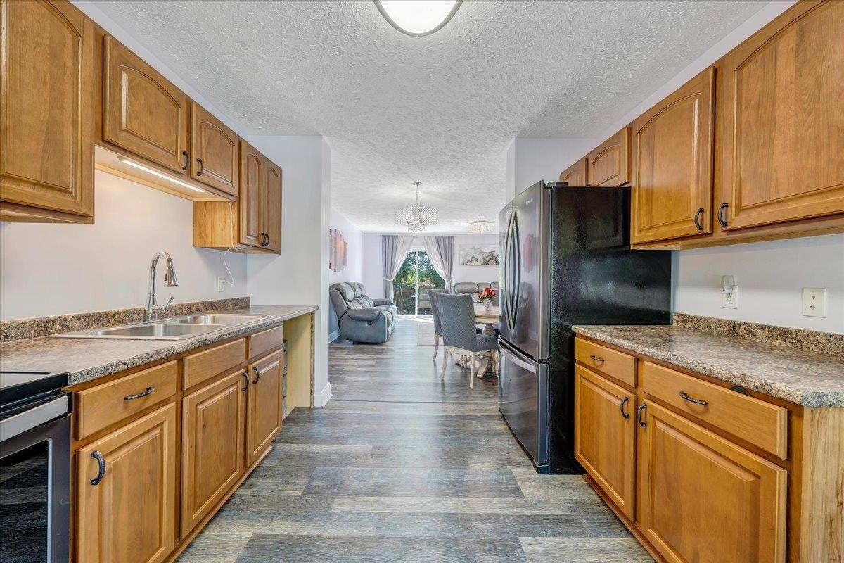 1165 Oak Tree Boulevard, Christiansburg, VA 24073