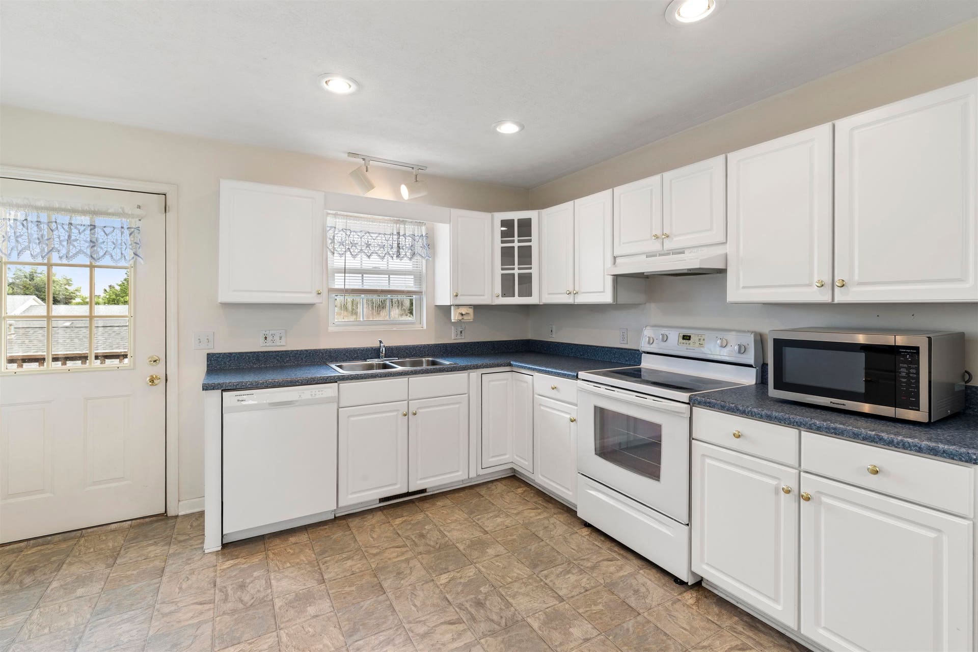 115 DARCI Drive, Christiansburg, VA 24073