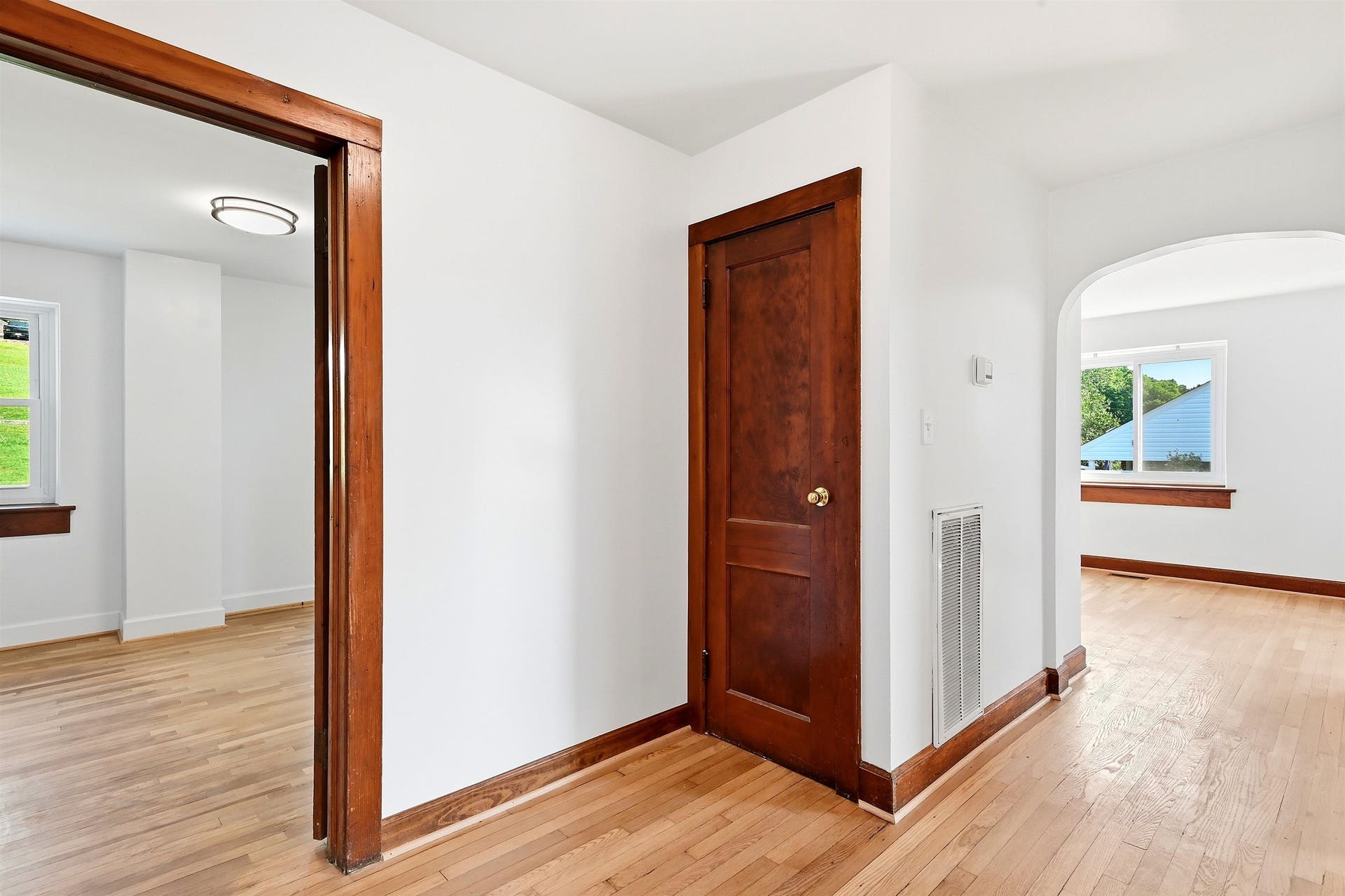 501 CEDAR Drive, Ripplemead, VA 24150