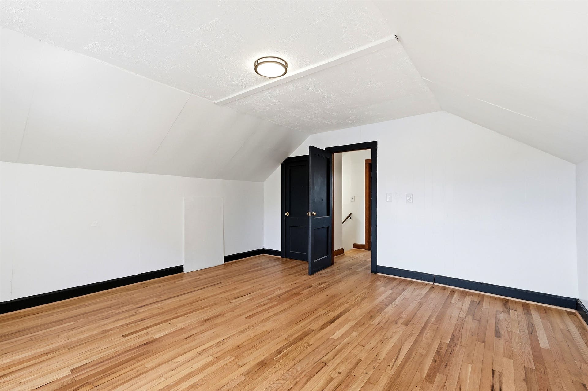 501 CEDAR Drive, Ripplemead, VA 24150