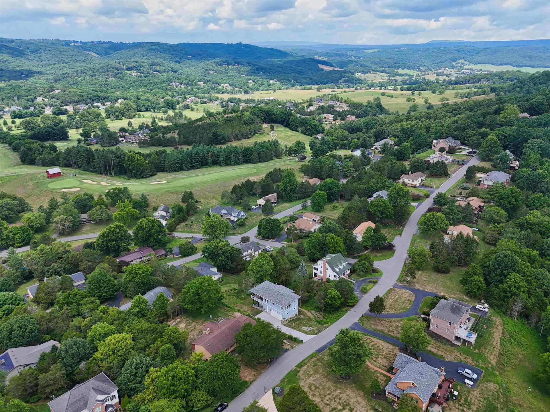 1729 MOUNTAINSIDE Drive, Blacksburg, VA 24060