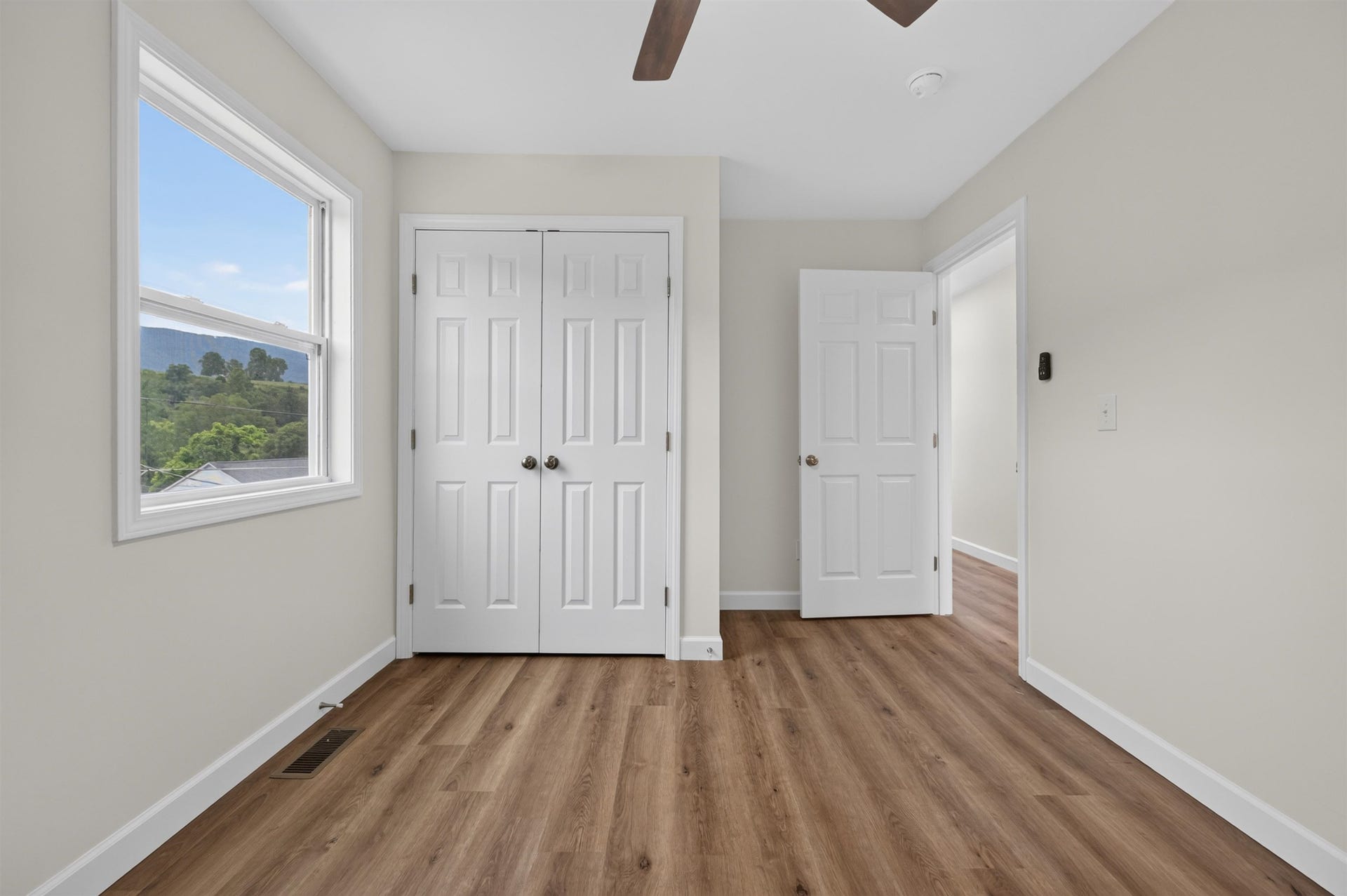 125 Dill Street, Narrows, VA 24124