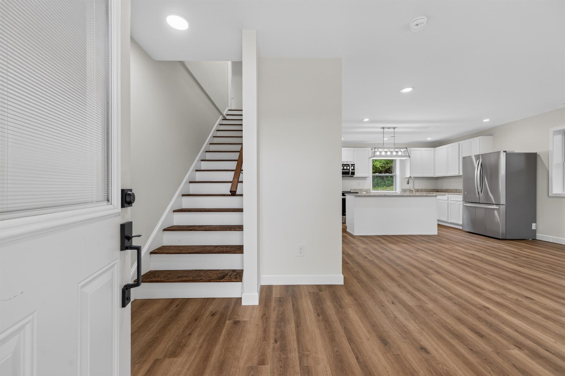 125 Dill Street, Narrows, VA 24124