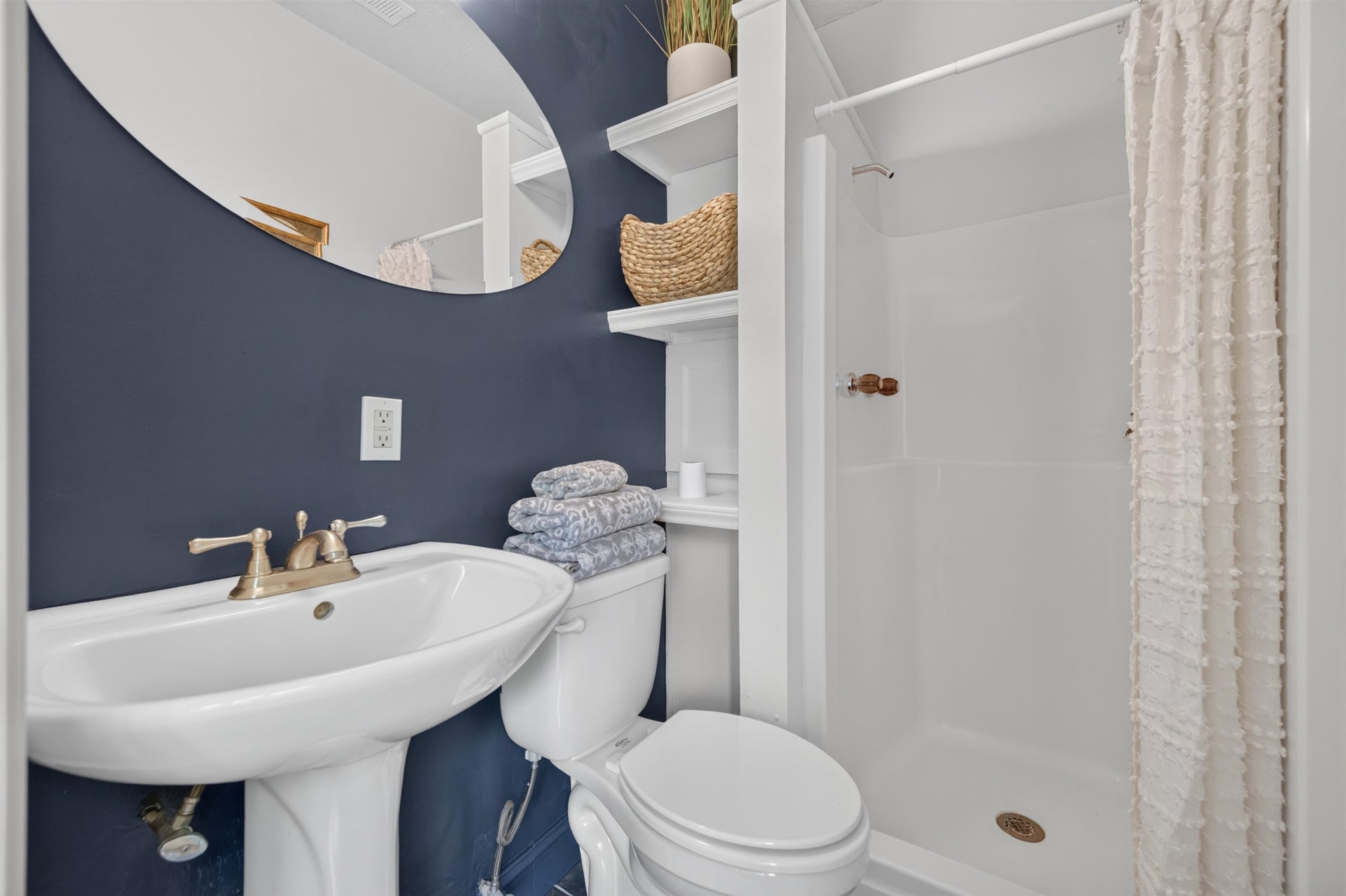 40 S Central Drive, Christiansburg, VA 24073